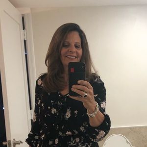 Meet your Posher, Beverly